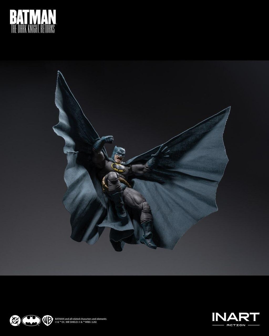 INART_Batman_BlueSuit_TDKR 013