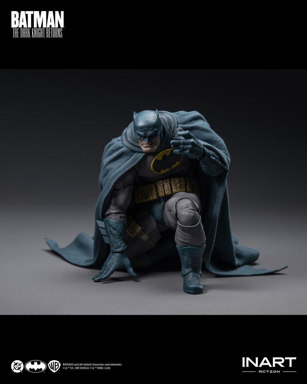 INART_Batman_BlueSuit_TDKR 012
