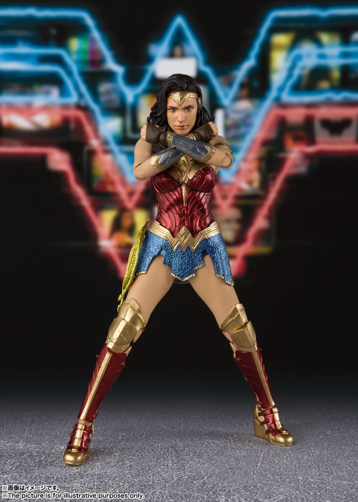 SHF_WonderWoman_DCEU_WW84 003.jpg