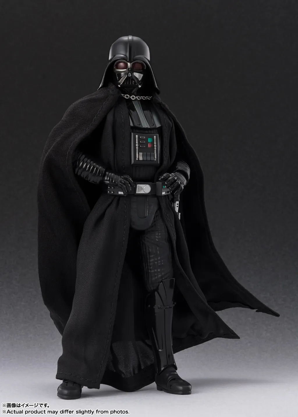 SHF_DarthVader_Classic_SWANH 004