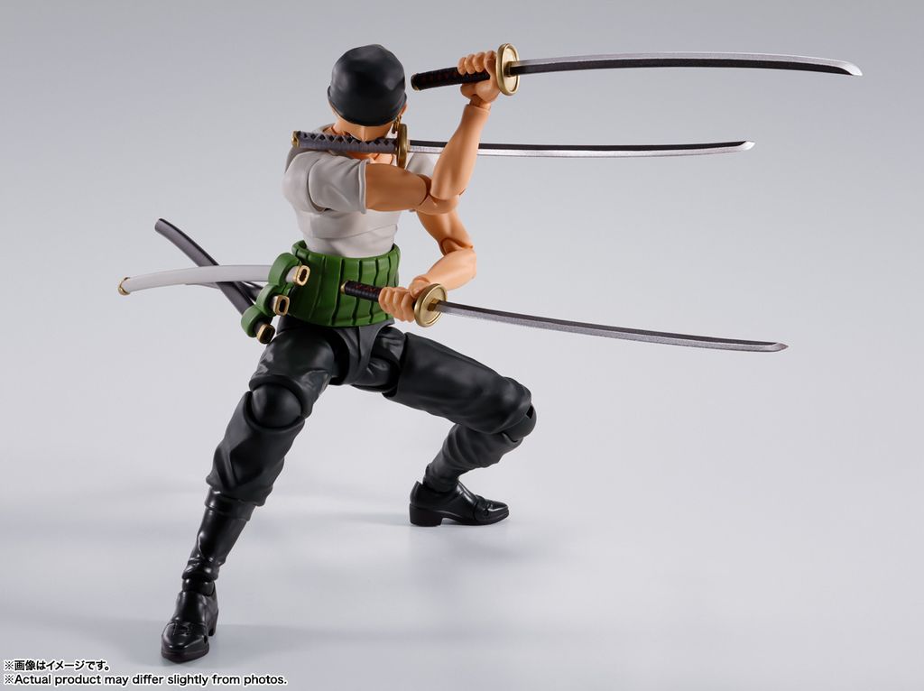 SHF_RoronoaZoro_DawnOfAdventure_OP 004
