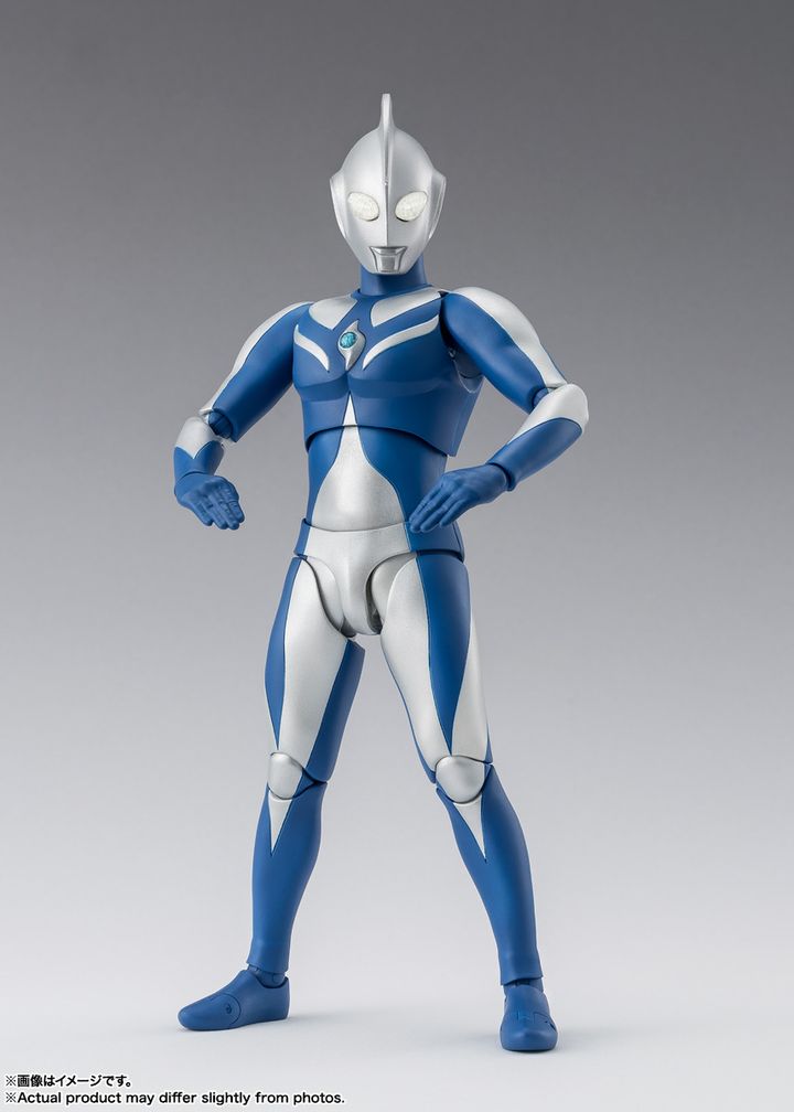 SHF_UltraCosmos_Luna 001
