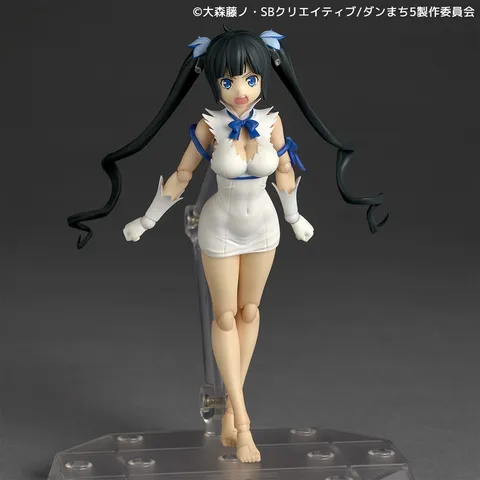 REVO_Hestia_DanMachi 001