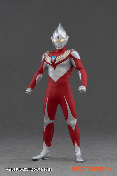 Alphamax_UltramanTiga_Power 001
