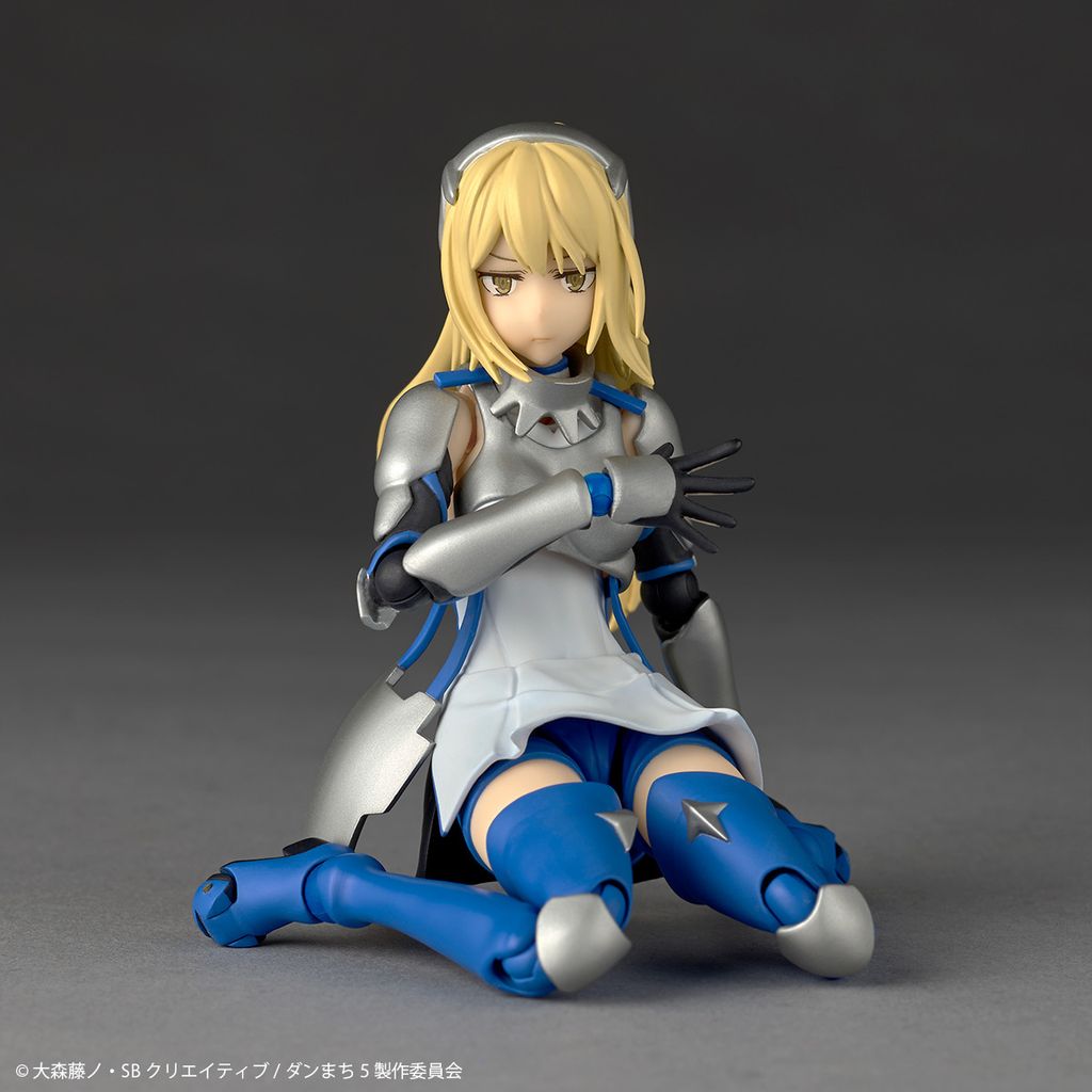REVO_AisWallenstein_DanMachi 007