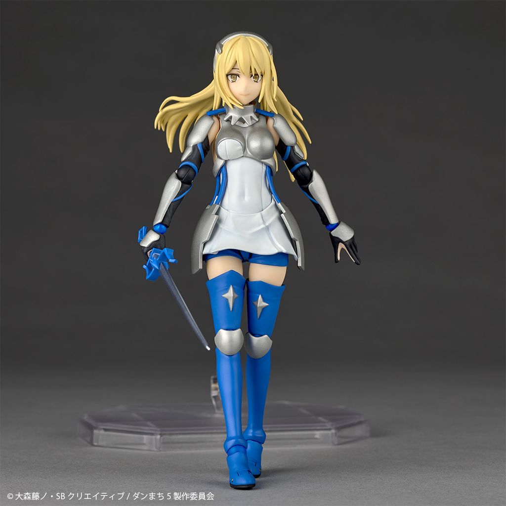 REVO_AisWallenstein_DanMachi 001