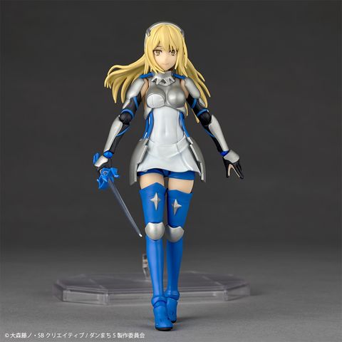 REVO_AisWallenstein_DanMachi 001