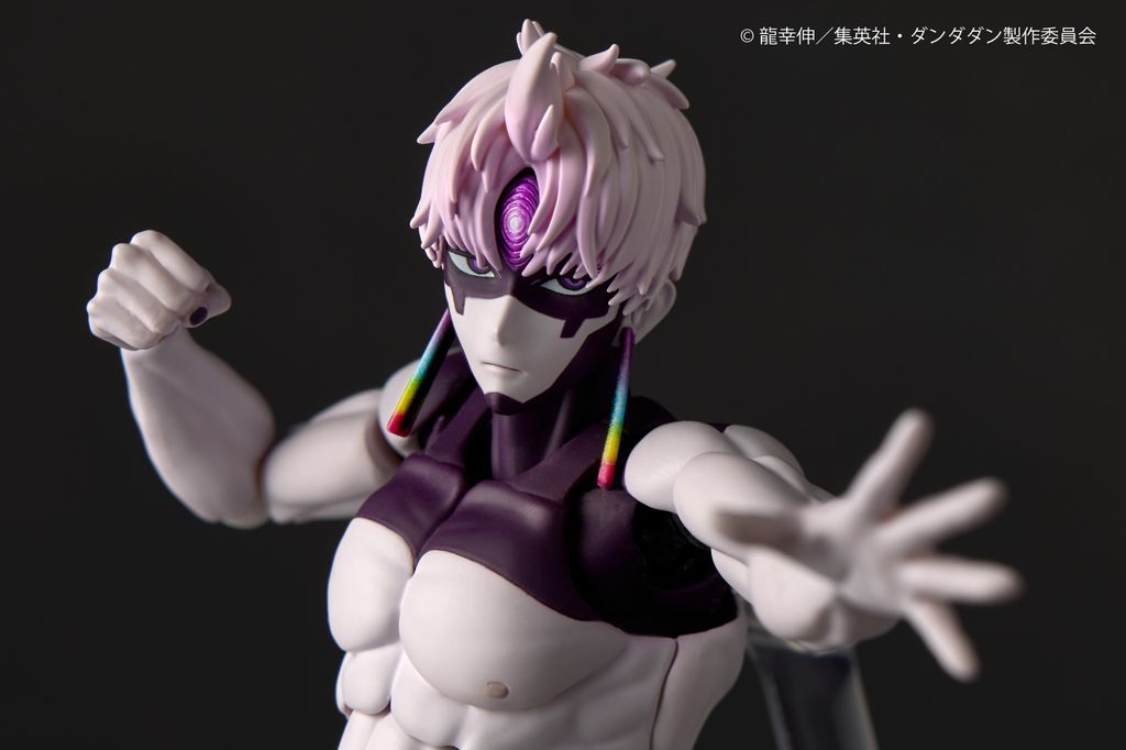 REVO_Jiji_Transformed_Dandadan 013