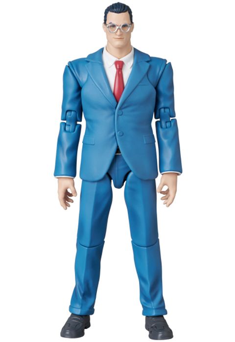 MAFEX300_ClarkKent_HUSH_DC 002