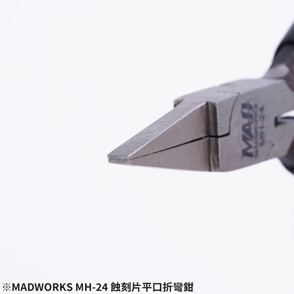 tw-11134207-820lh-mnvewjfqcfly4f