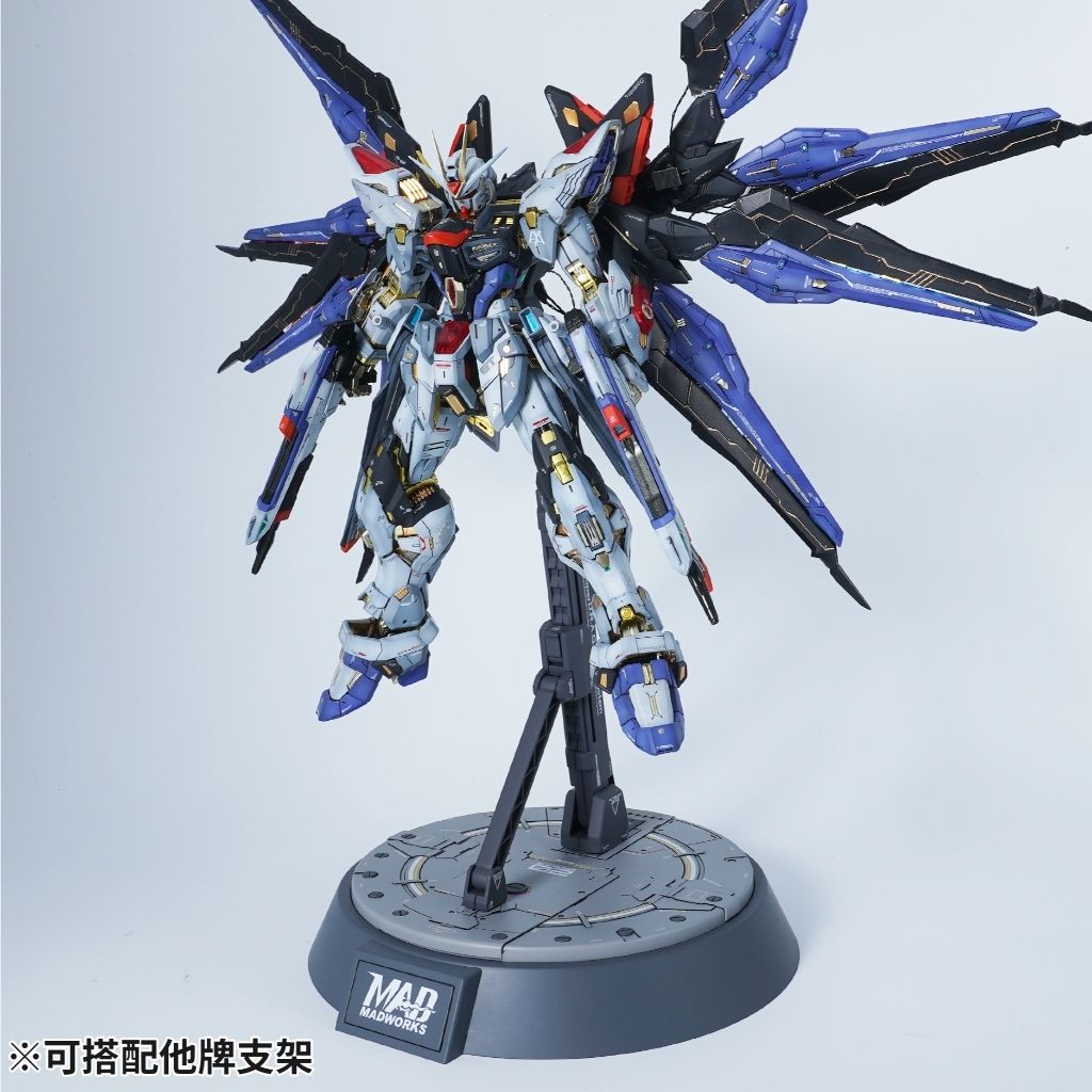 tw-11134207-820li-mkr3c5do61abca