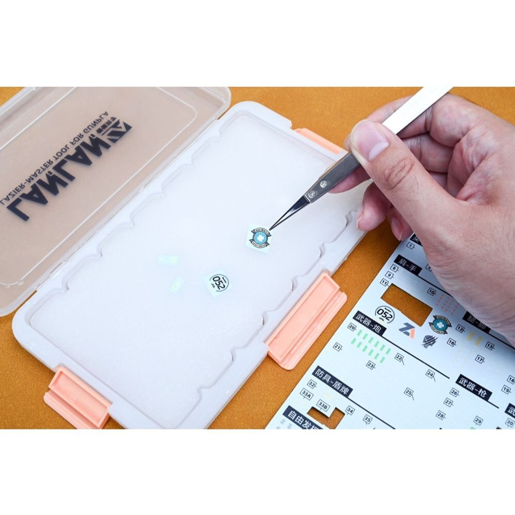 tw-11134207-820le-mkry9mm5sbuv21