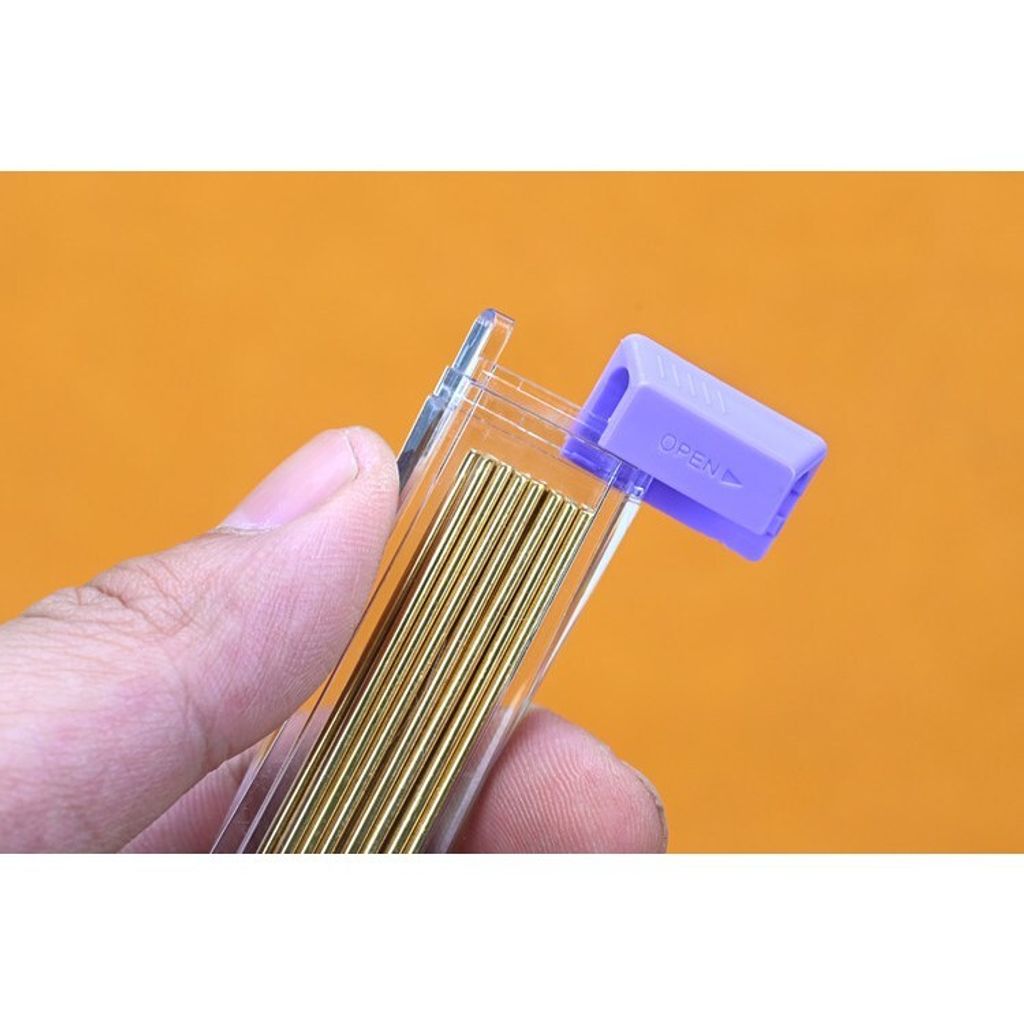 tw-11134207-820l7-mkrz3rbi0bgk7d