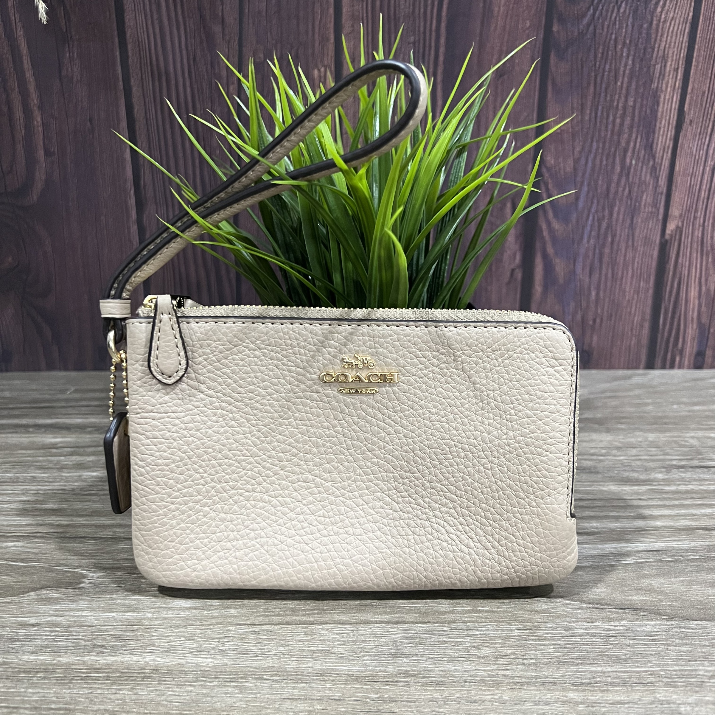 coach double corner zip wristlet in pebble leather