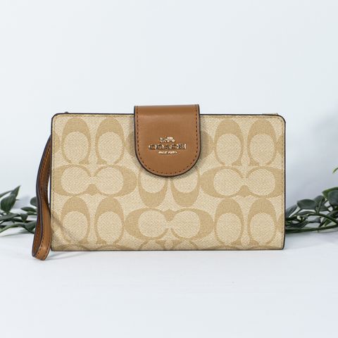 COACH Tech Wallet In Colorblock Signature Canvas in Light KhakiLight Saddle 1