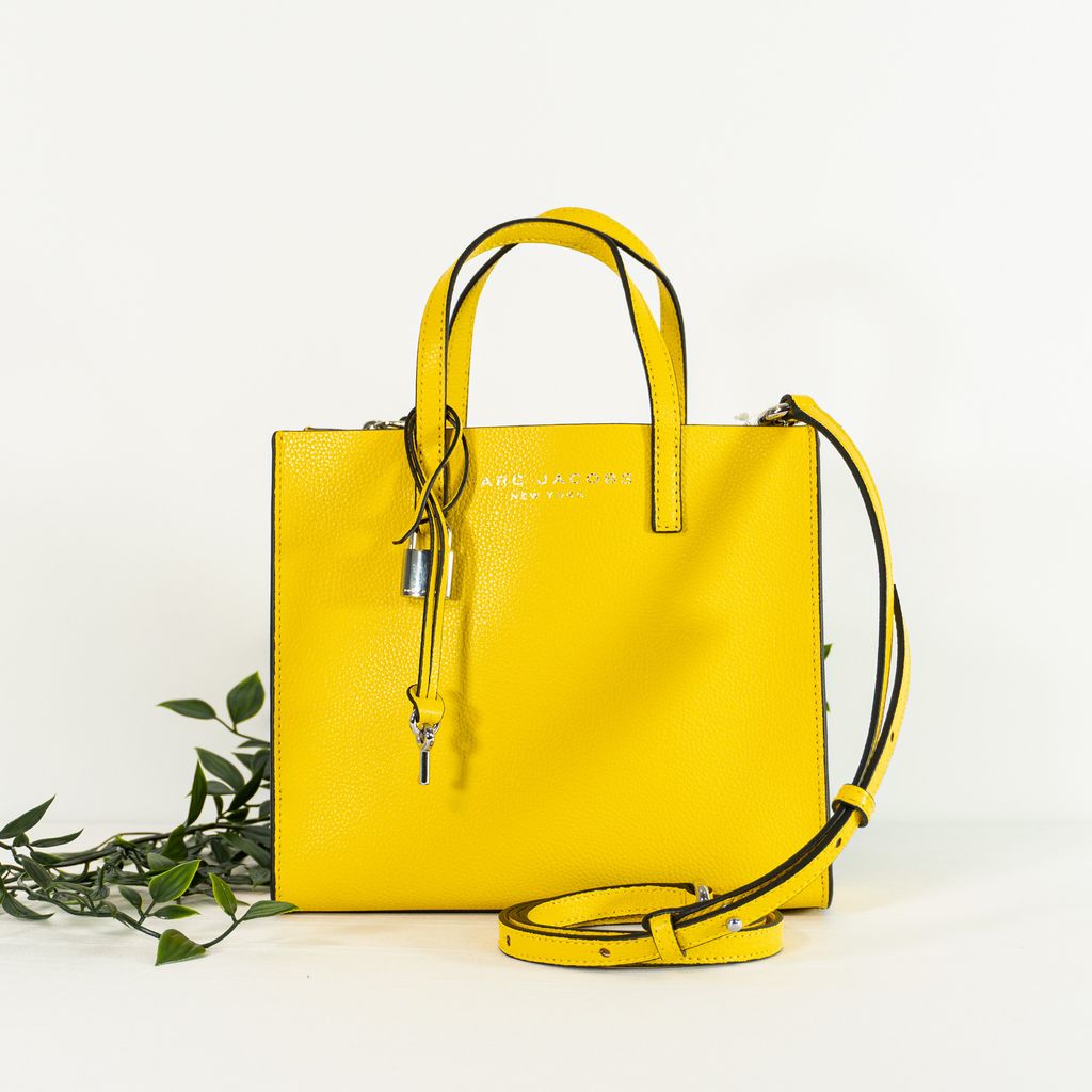 MARC JACOBS Women's Hot Spot Leather in Yellow