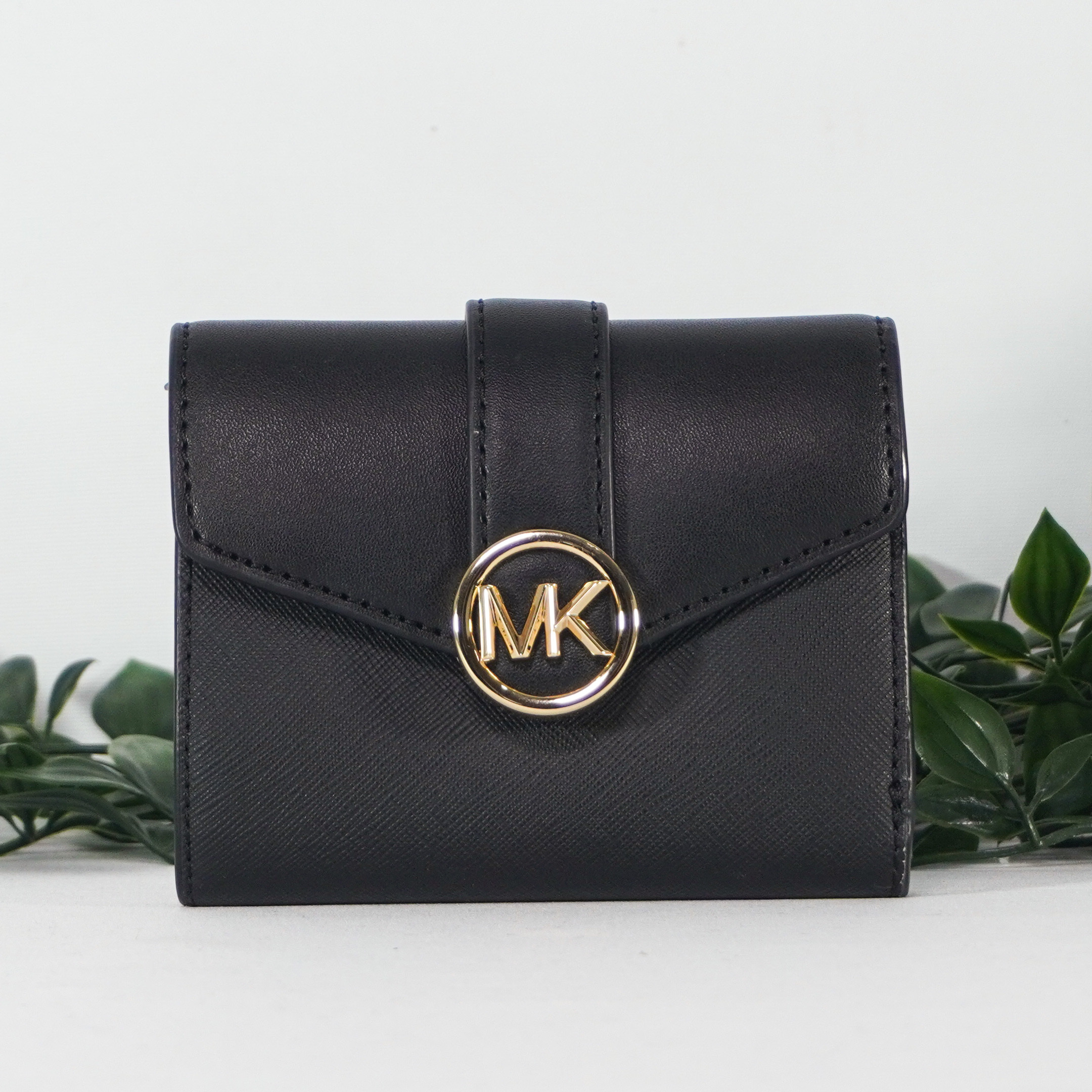 Michael Kors Black Ladies Carmen Logo Plaque Wallet 32S1GNME6L 001