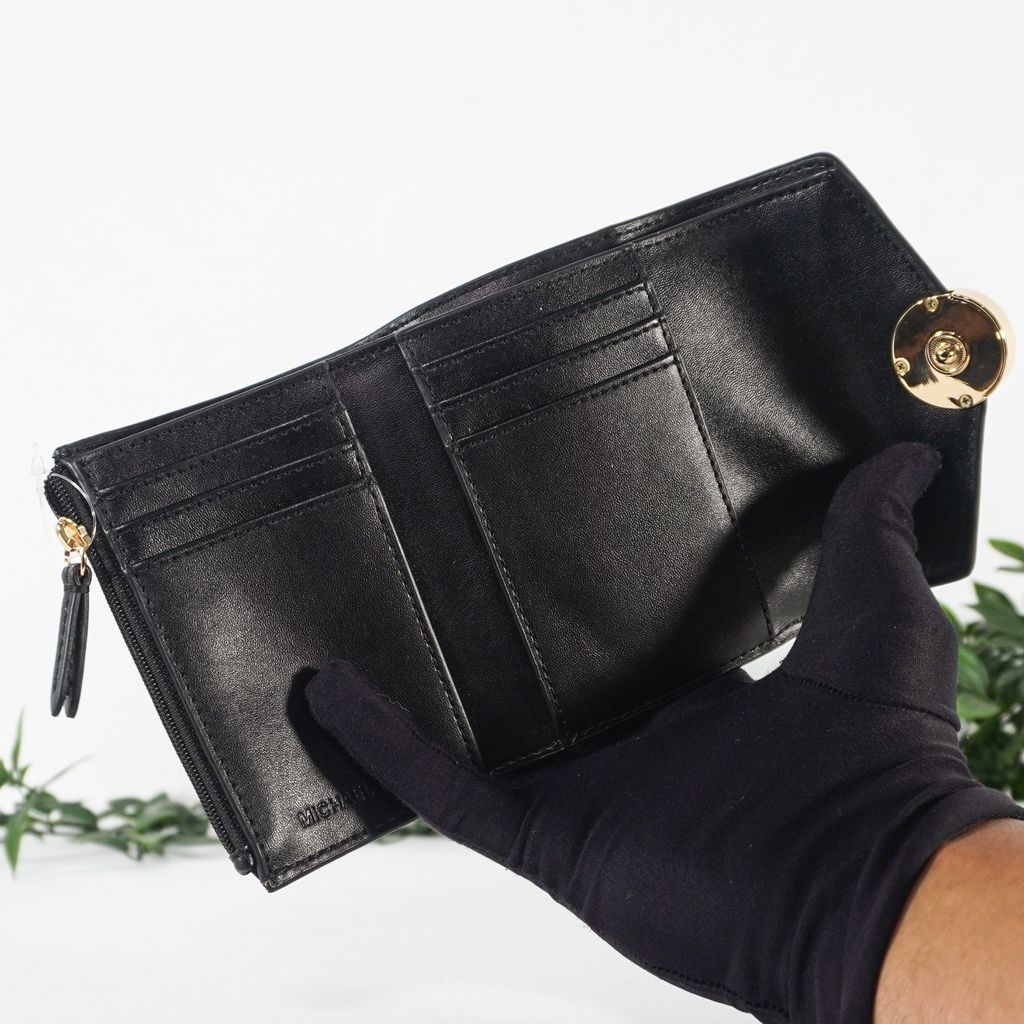 MICHAEL KORS Carmen Medium Faux Leather Wallet in Black  4