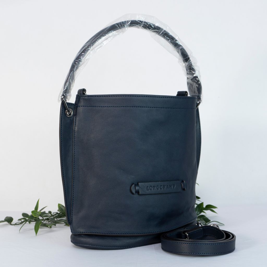 LONGCHAMP Leather 3D Bucket Crossbody Bag in Navy - Side