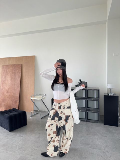 LINE_ALBUM_B01乳牛褲_260313_3