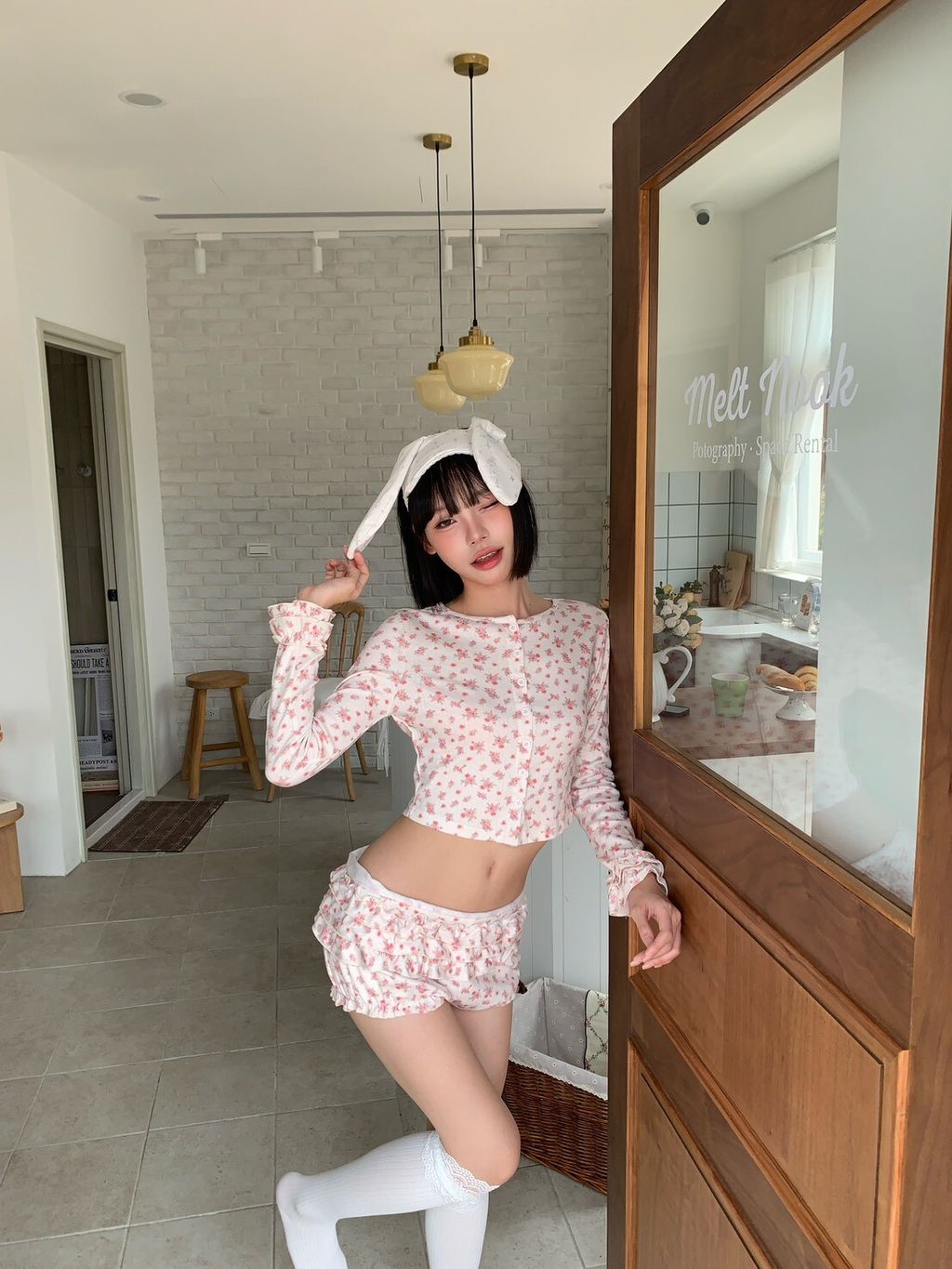 LINE_ALBUM_D08🫰🏻🫰🏻_260406_10