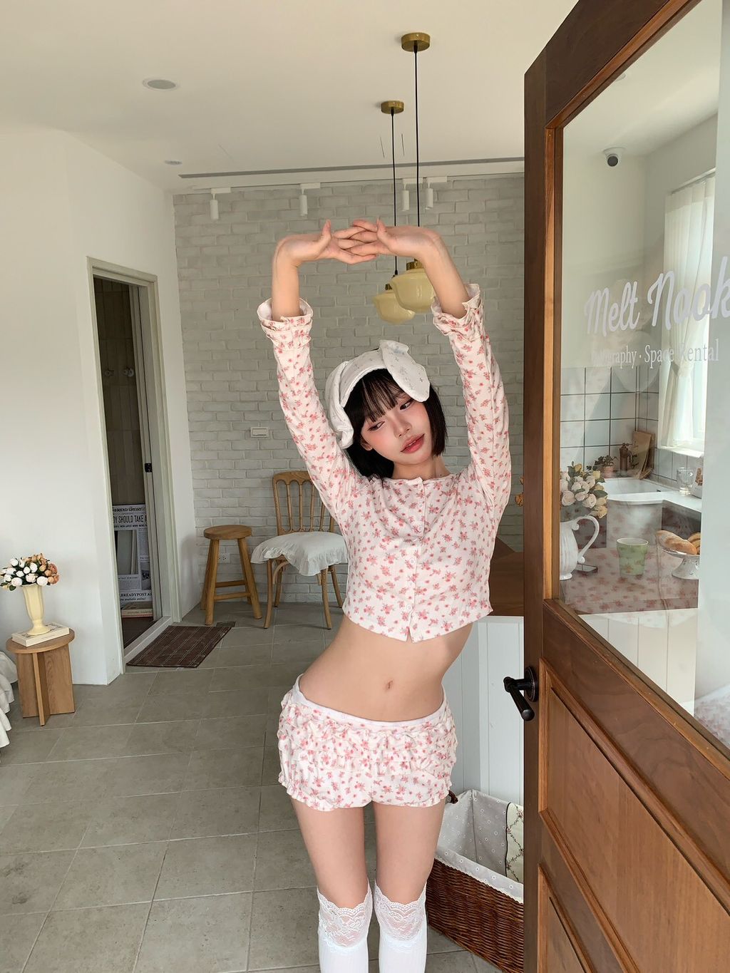 LINE_ALBUM_D08🫰🏻🫰🏻_260406_18