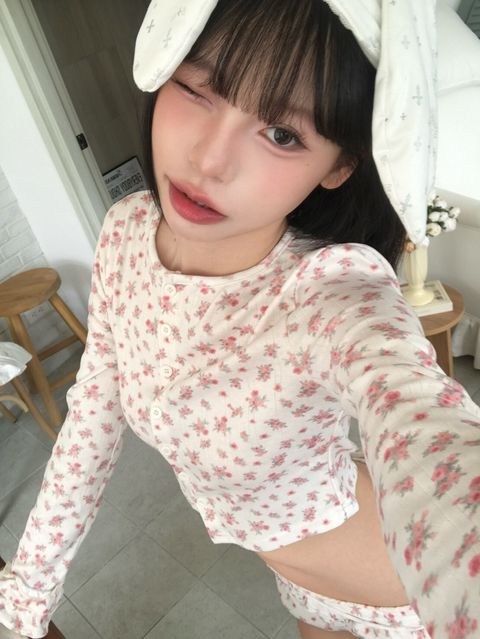 LINE_ALBUM_D08🫰🏻🫰🏻_260406_29