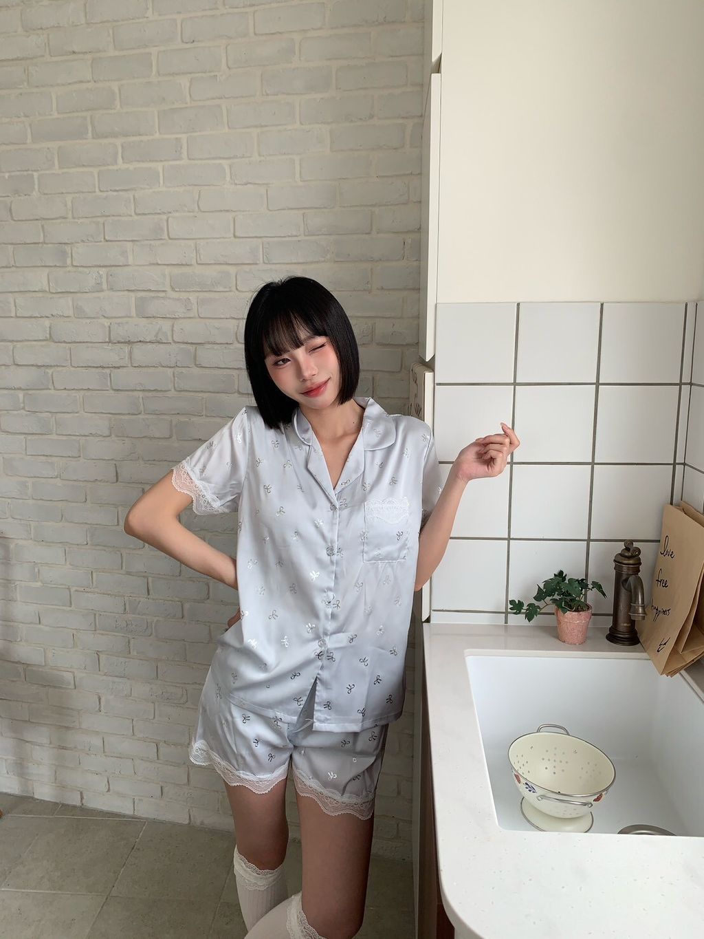 LINE_ALBUM_D11🫰🏻🫰🏻_260406_10