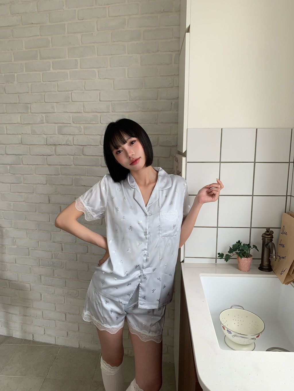 LINE_ALBUM_D11🫰🏻🫰🏻_260406_11