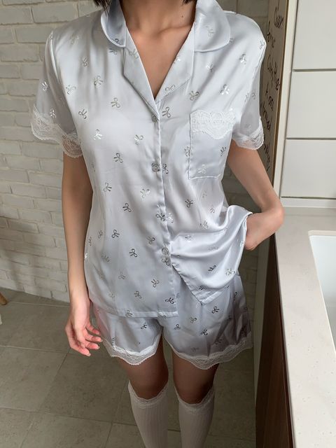 LINE_ALBUM_D11🫰🏻🫰🏻_260406_13