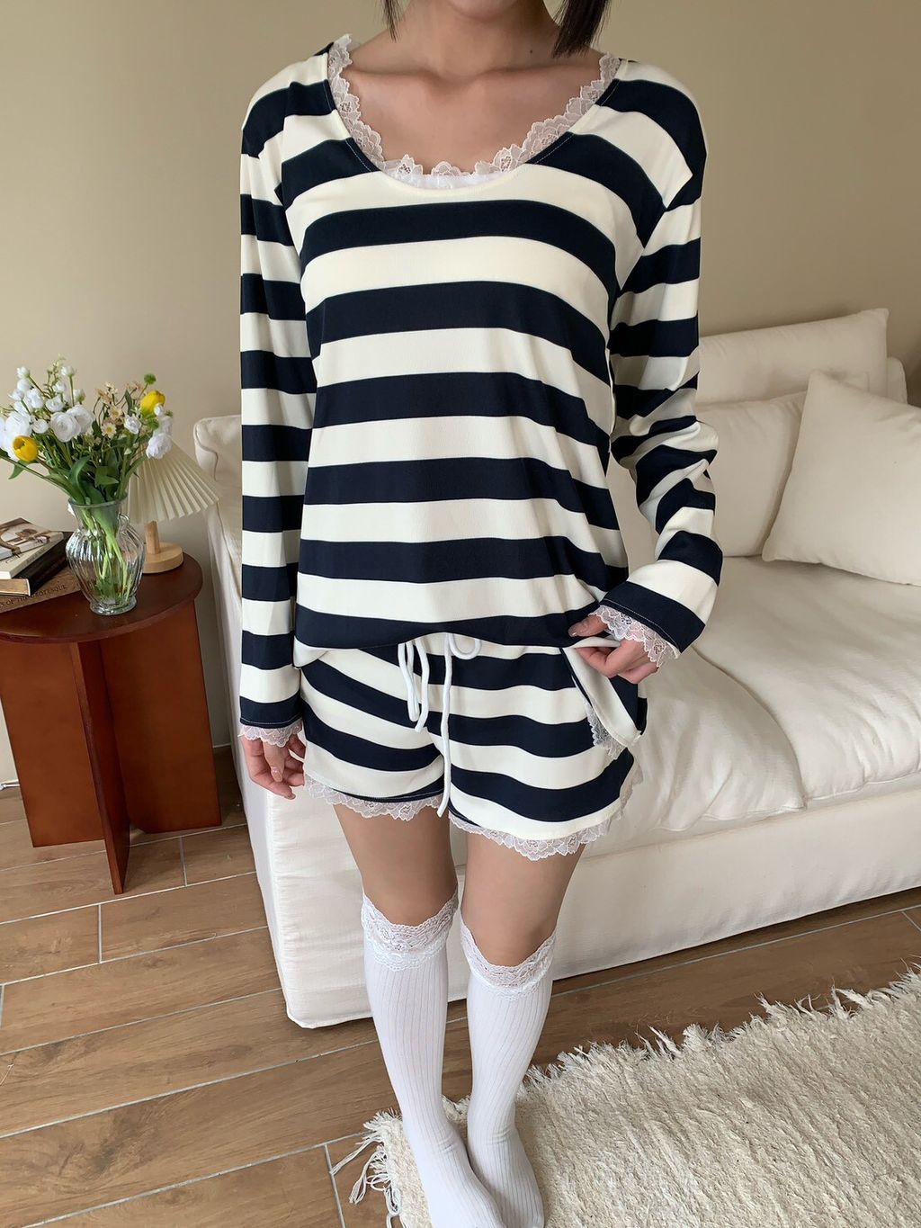 LINE_ALBUM_D12🫰🏻🫰🏻_260406_12