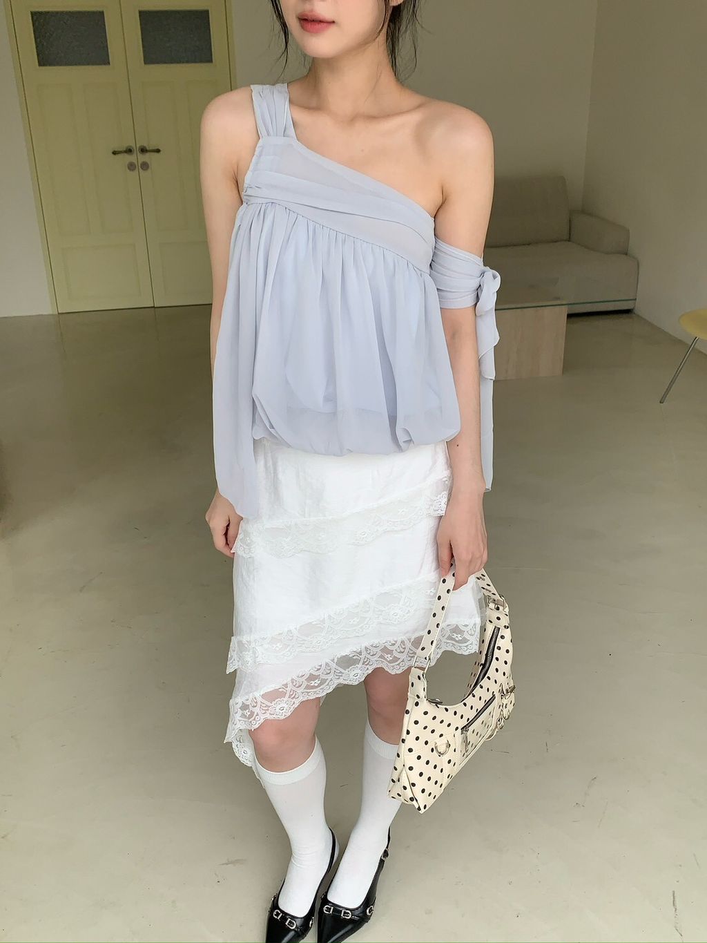 LINE_ALBUM_B02🤍🤍_260413_7