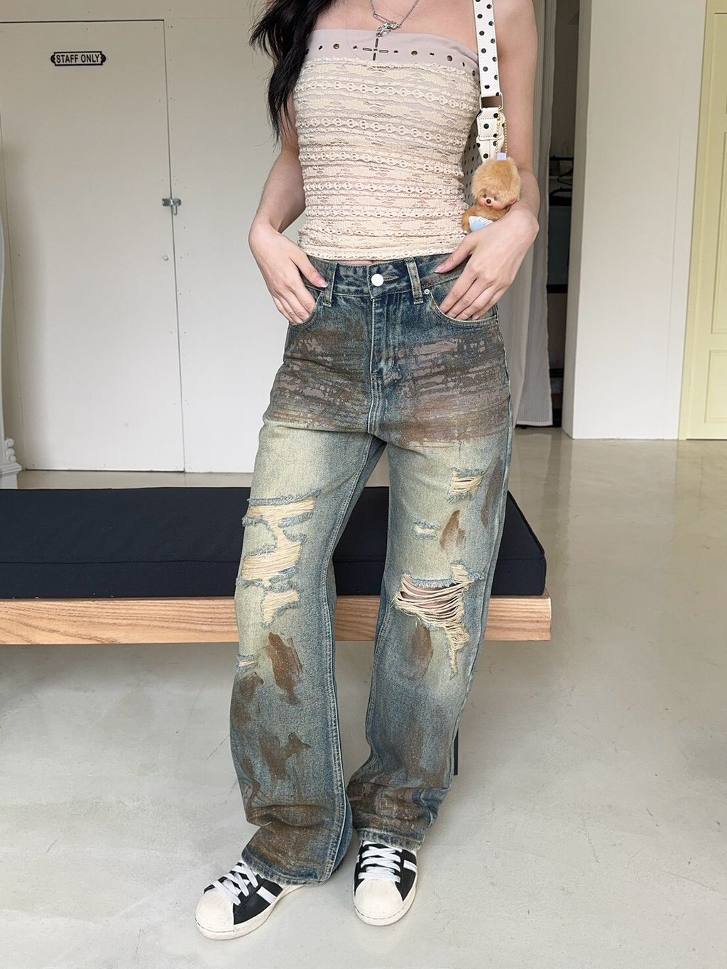 LINE_ALBUM_B04🤍🤍_260413_2