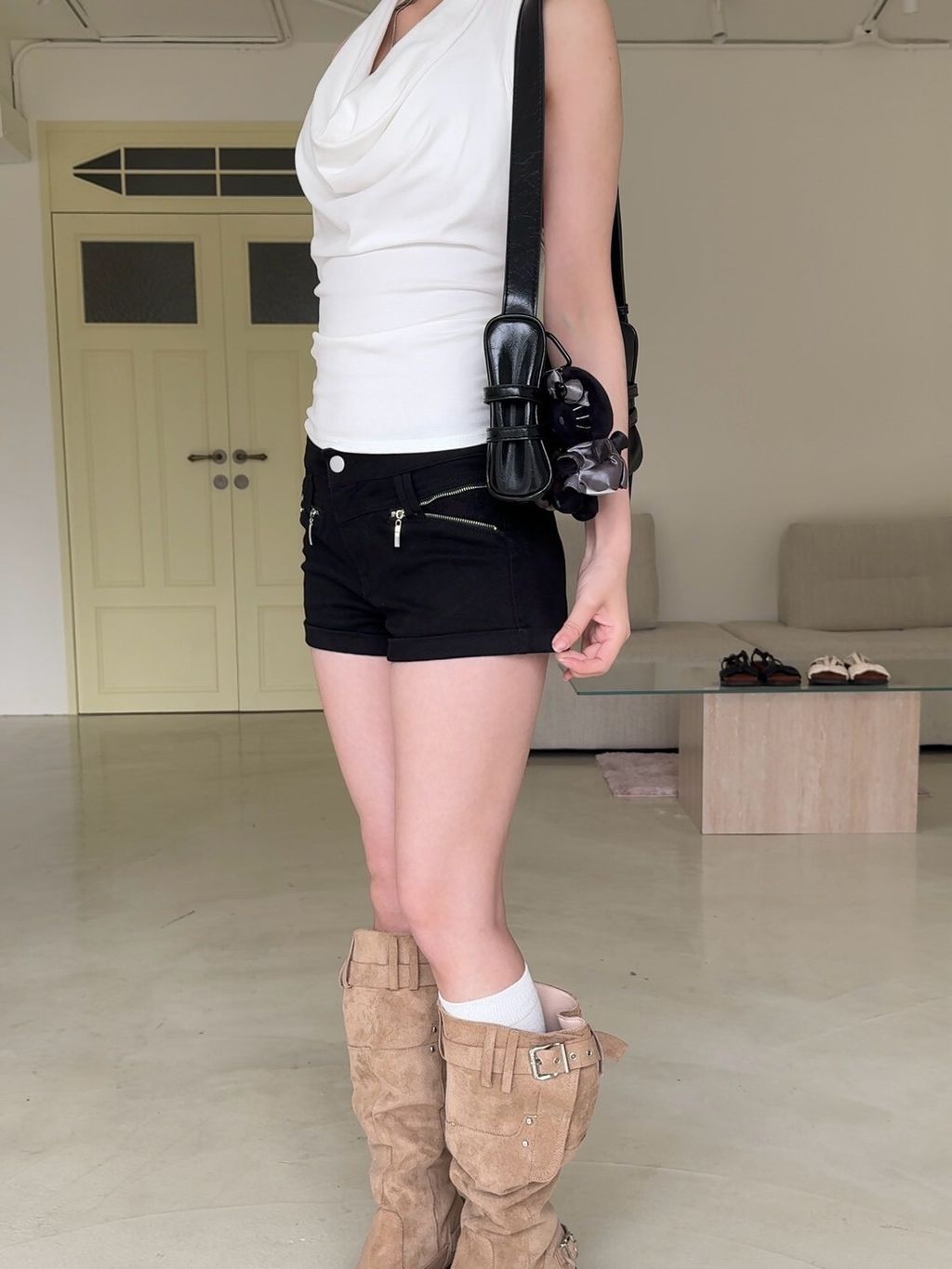 LINE_ALBUM_B05🤍🤍_260413_2