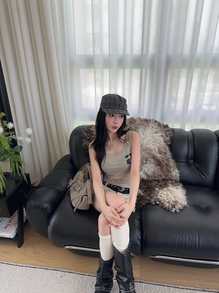 LINE_ALBUM_A01_260516_11