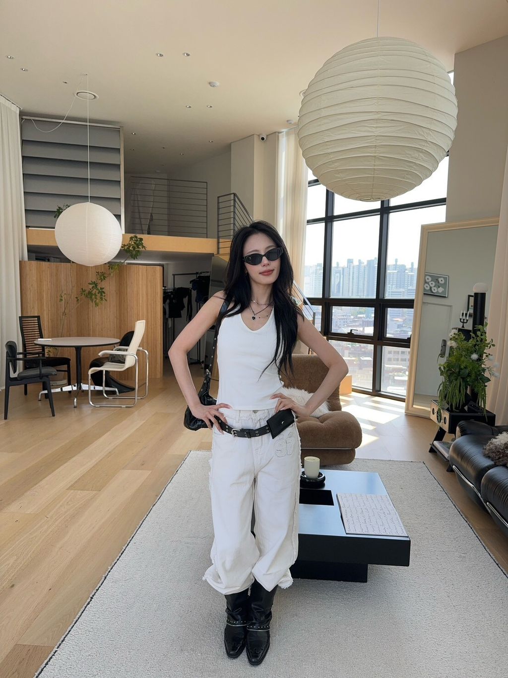 LINE_ALBUM_A08❣️❣️_260516_11