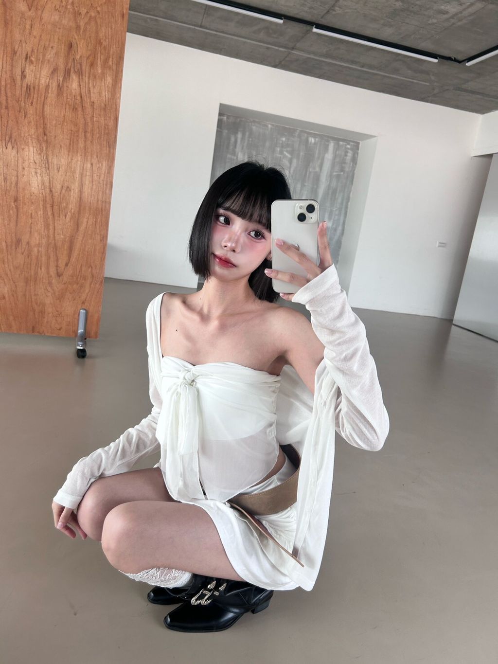 LINE_ALBUM_T05_260704_16