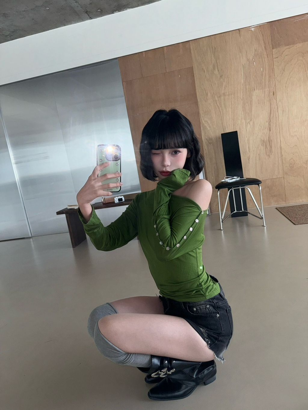 LINE_ALBUM_T10_260704_5