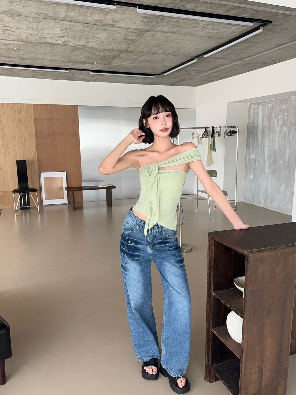LINE_ALBUM_B05_260704_5