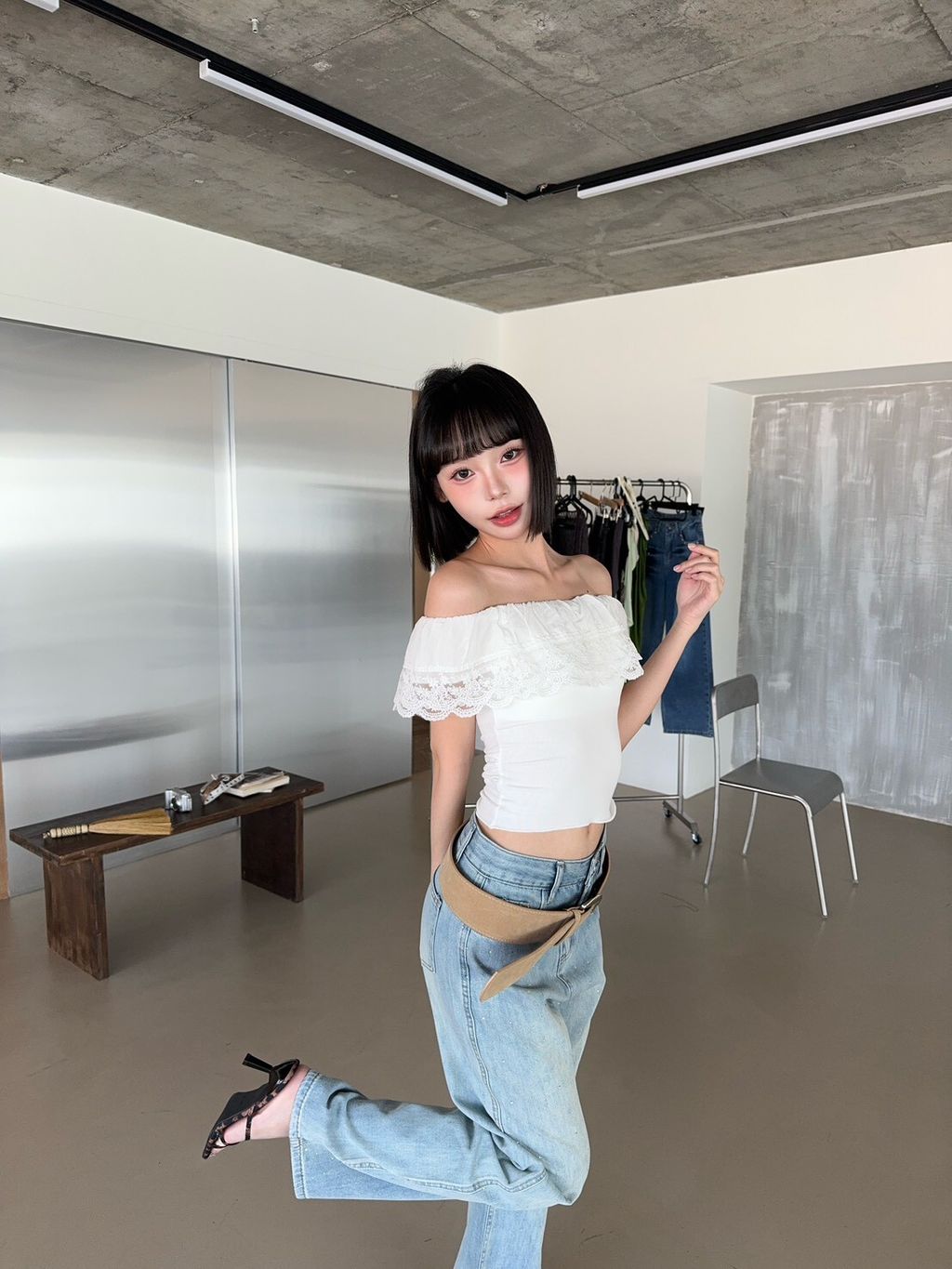 LINE_ALBUM_B06_260704_6