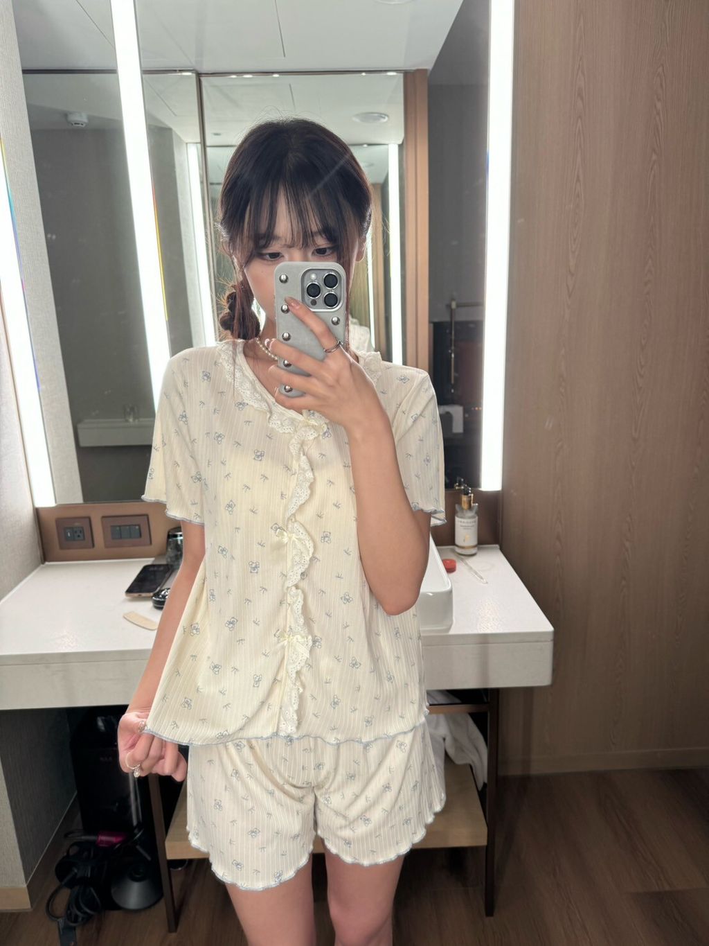 LINE_ALBUM_202585 _9_250805_10