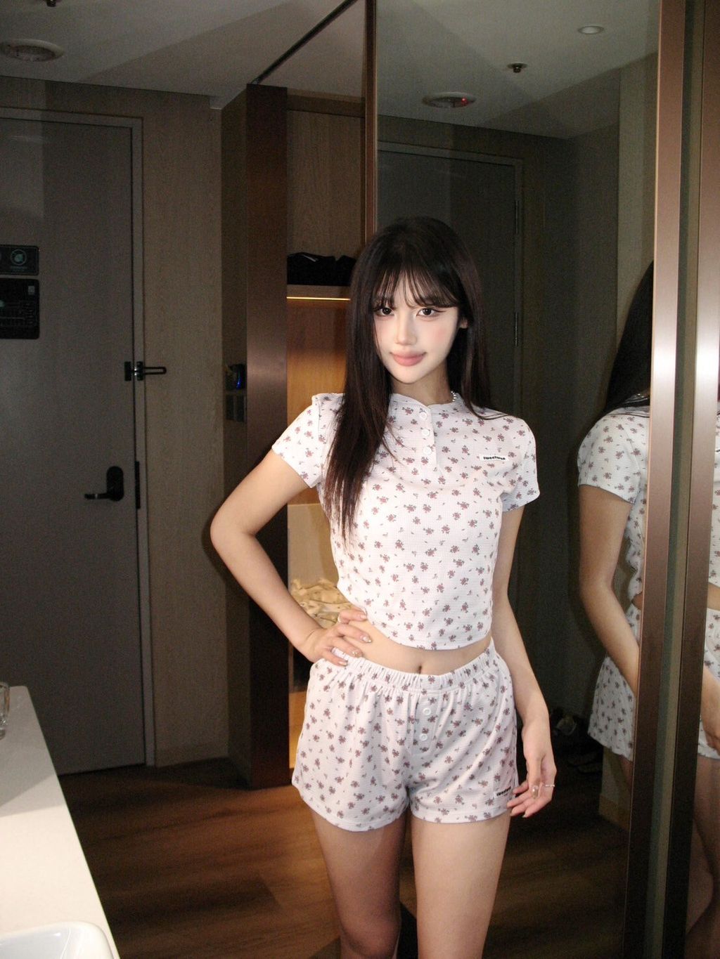 LINE_ALBUM_202585 _7_250805_3