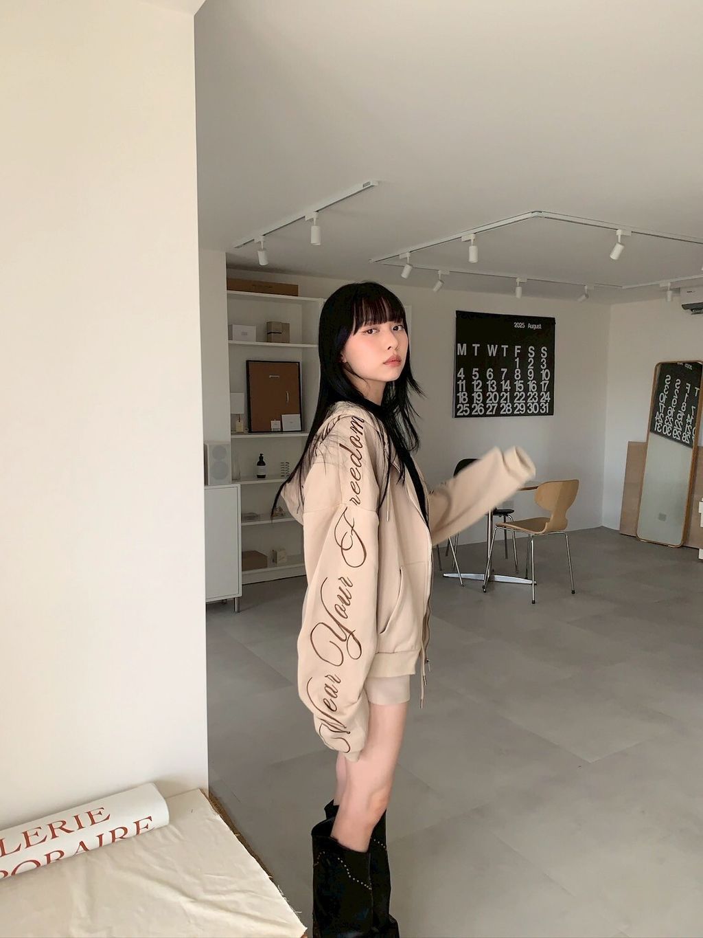 LINE_ALBUM_J01_250817_19