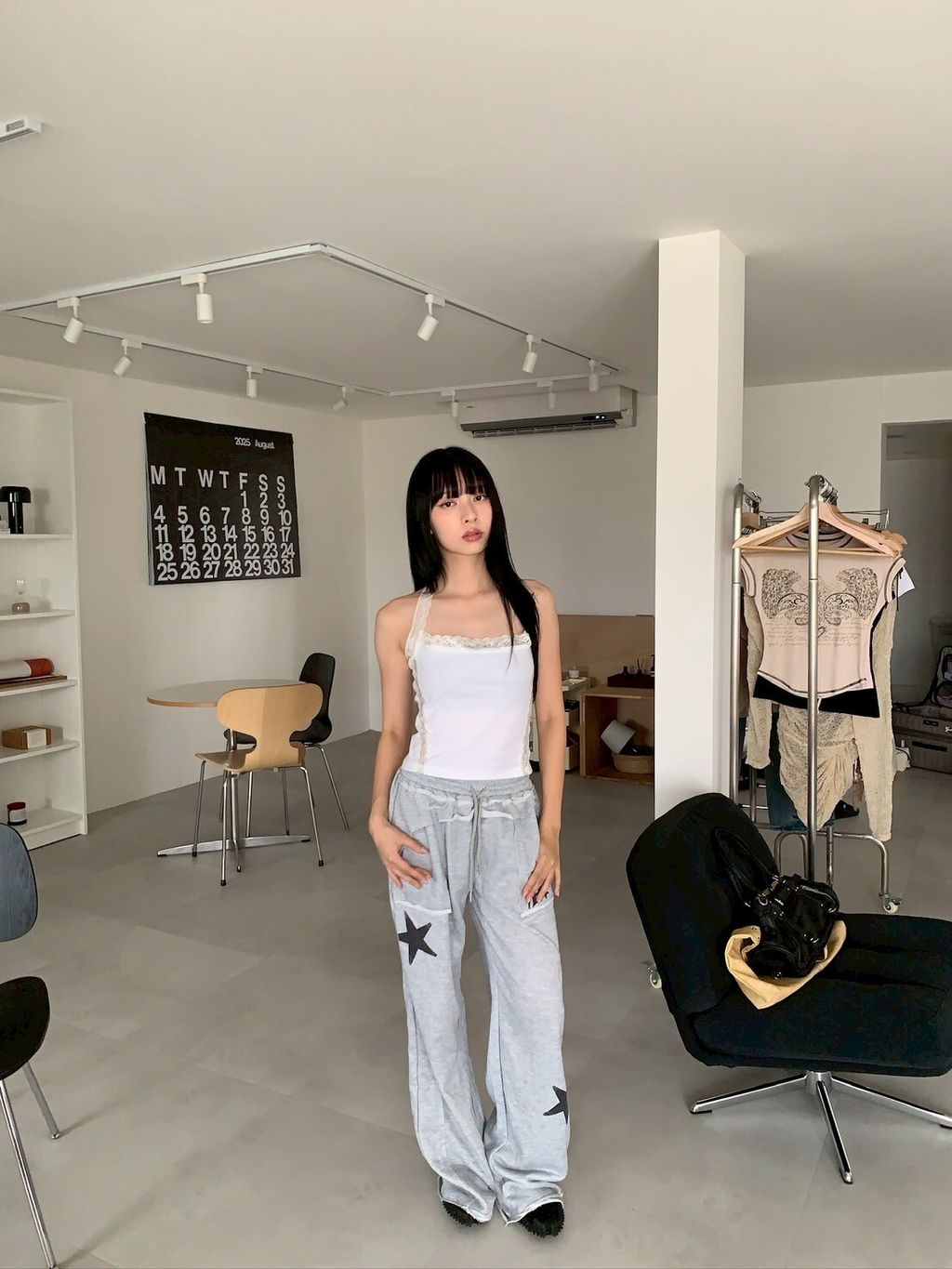 LINE_ALBUM_T16_250817_6