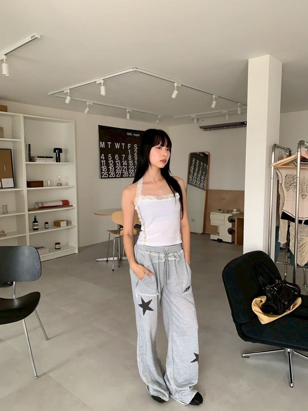 LINE_ALBUM_T16_250817_2