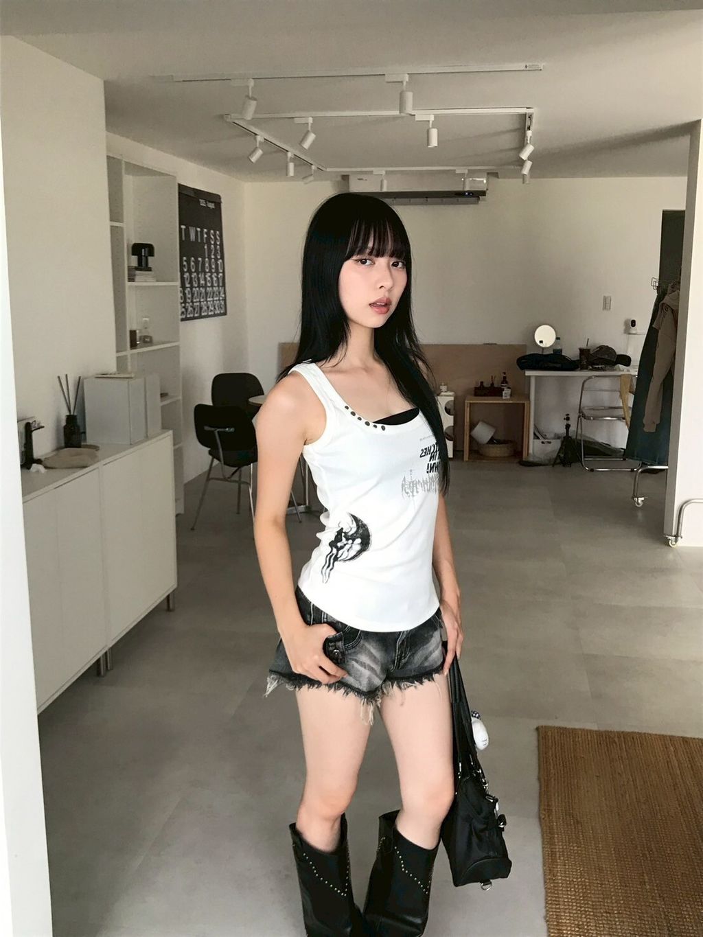 LINE_ALBUM_T05_250817_2
