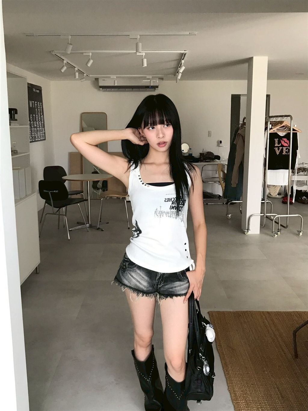 LINE_ALBUM_T05_250817_4