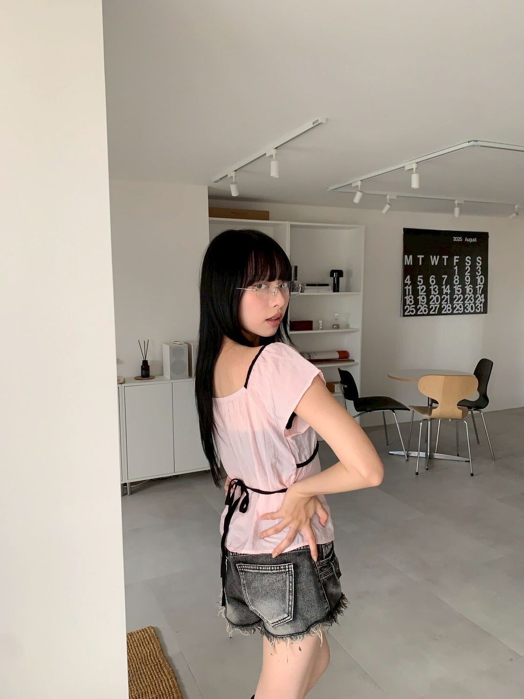 LINE_ALBUM_B01_250817_8