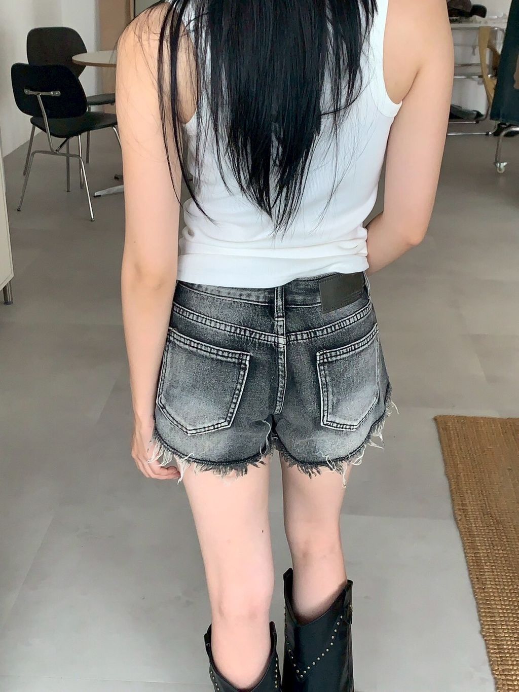 LINE_ALBUM_B01_250817_15
