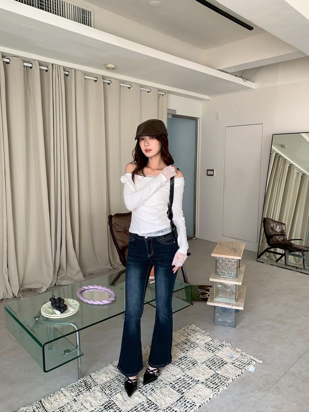 LINE_ALBUM_B01紙片人豐胯神器喇叭褲_251001_10